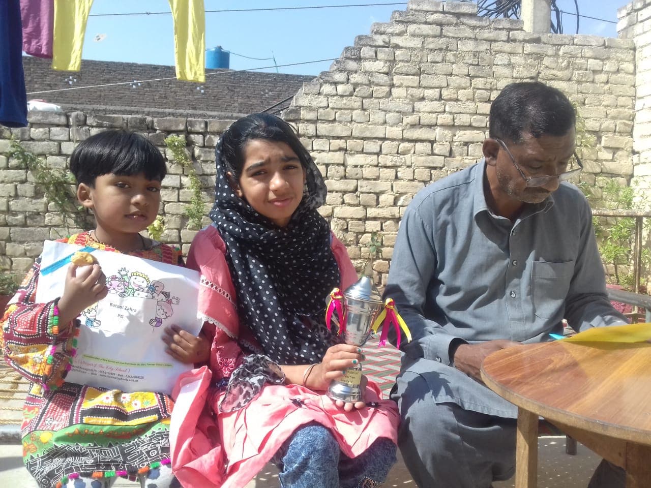 Hijab Zehra, student of The Smart School Daniel Campus secured 1st position in annual exam