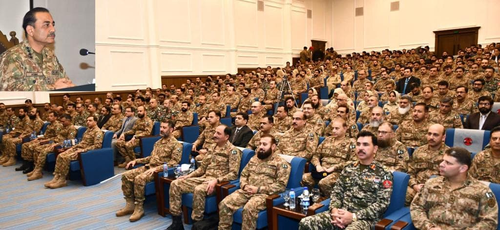 عسکری تنصیبات پرحملے; دہشتگردوں کو ملٹری کورٹس سے سزائیں دینےکا مطالبہ…9 مئی کے توڑ پھوڑ کے منصوبہ سازوں، حملہ آوروں کو کٹہرے میں لایا جائے گا، آرمی چیف….………………………. کالم..اندر کی بات…کالم نگار….اصغر علی مبارک…