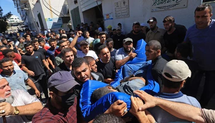 فلسطینیوں پر وحشیانہ بمباری سے سینکڑوں فلسطینی شہید;حماس نے اسرائیلی فوج کے میجر جنرل کو یرغمال بنالیا.Hundreds of Palestinians were martyred by the brutal bombing of the Palestinians; Hamas took the major general of the Israeli army hostage.