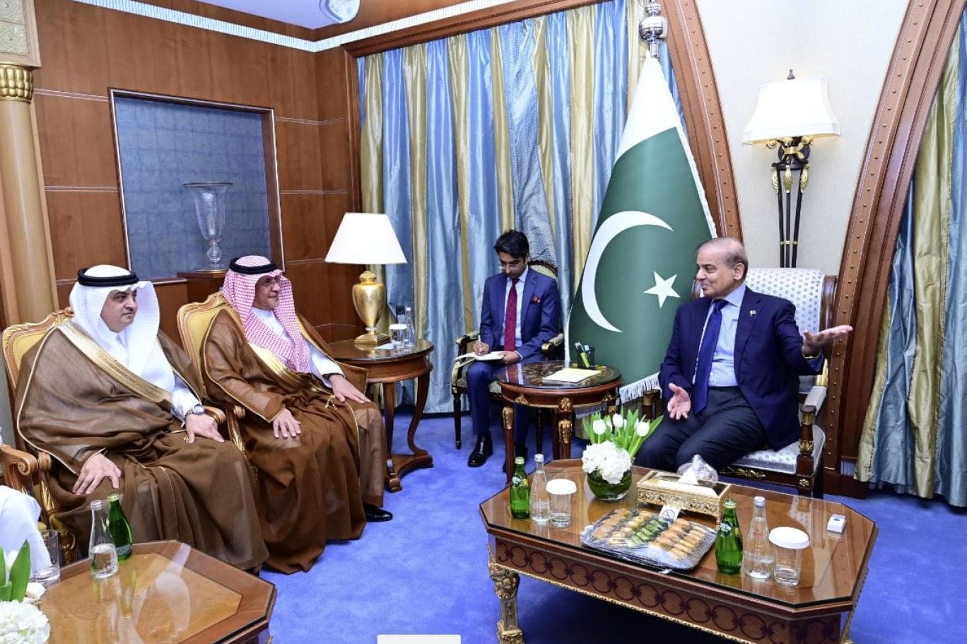 Prime Minister’s Vision Pakistan’s economic development with Saudi investment وزیر اعظم کا ویژن سعودی سرمایہ کاری سے پاکستان کی معاشی ترقی.