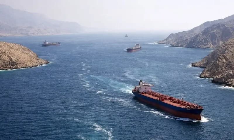 Israeli attacks on Lebanon, Iran closes the Strait of Hormuz once again الهجمات الإسرائيلية على لبنان، وإيران تغلق مضيق هرمز مجدداً (أصغر علي مبارك) ایران نے آبنائے ہرمز کو ایک بار پھر بند کردیا